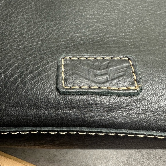 Consuela Evie Midtown Leather Crossbody - Picture 5 of 6